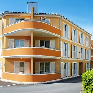Lotusapart Apartment Premantura