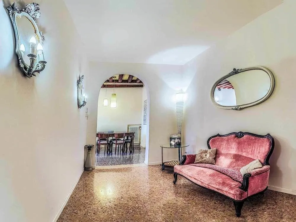 Venice Dream House